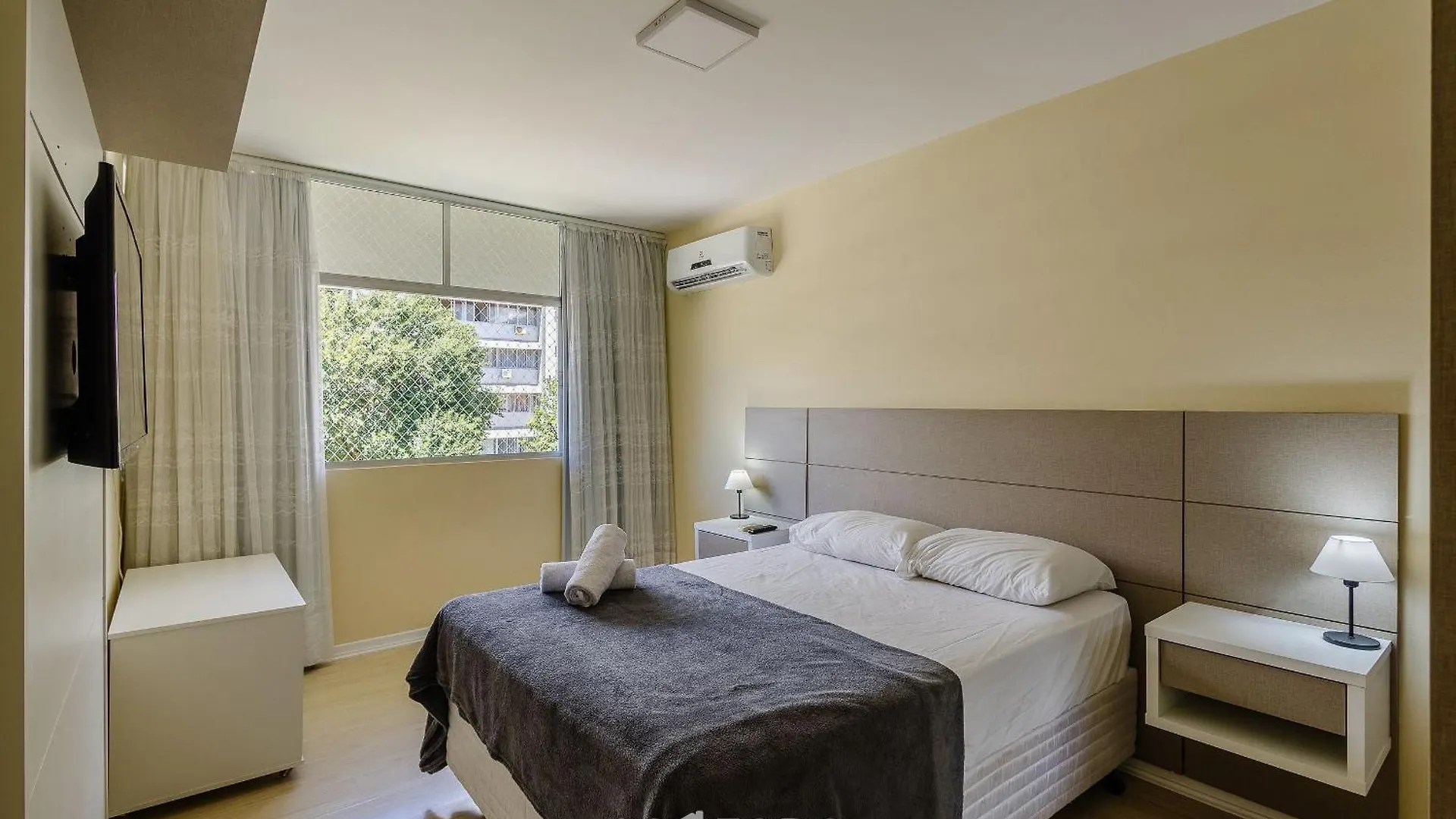Apartment Apto Com Home Office Em Floripa Jfm0062 Florianopolis Brazil